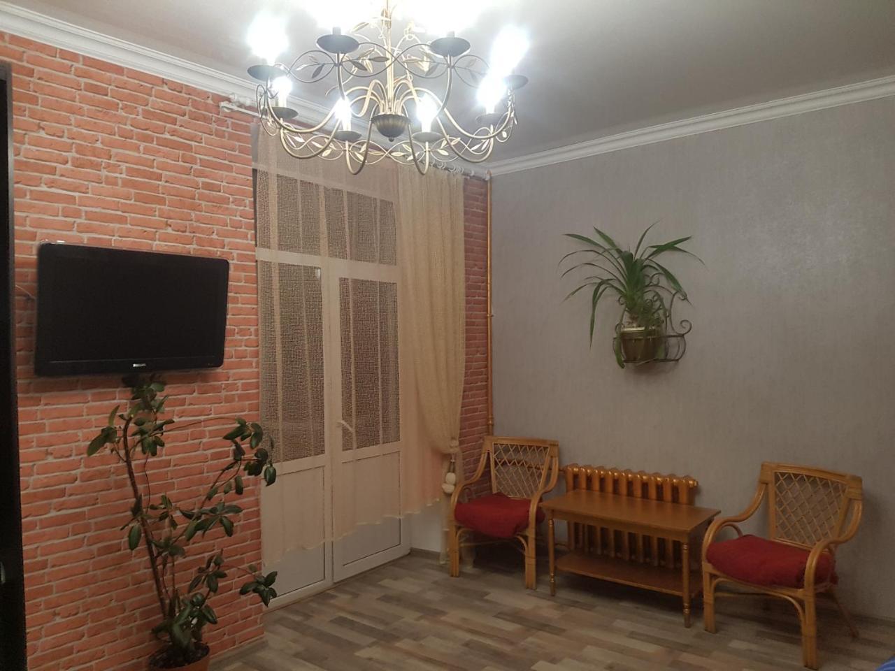 קרמנצ'וג Apartment New York Street מראה חיצוני תמונה